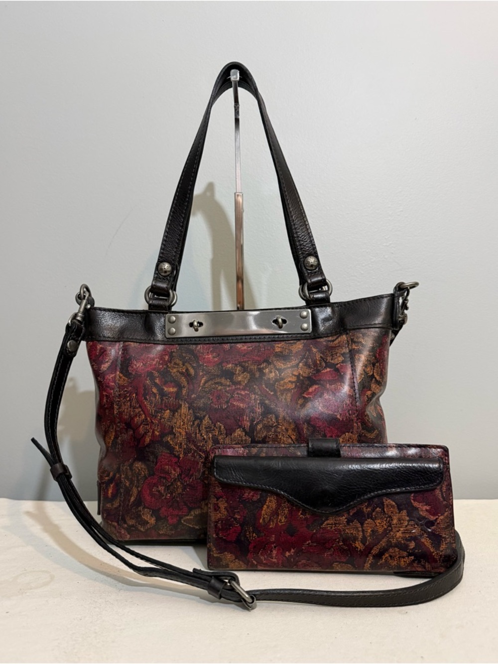 Patricia Nash Tote Crossbody Bag & Matching Wallet Floral Leather Black Trim